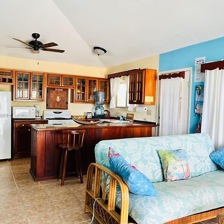 Coral Cove Inn Майя-Бич Экстерьер фото