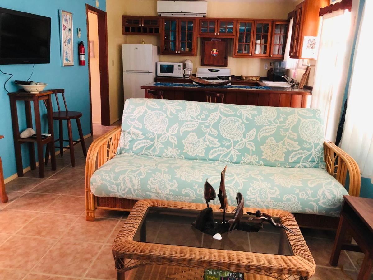 Coral Cove Inn Майя-Бич Экстерьер фото