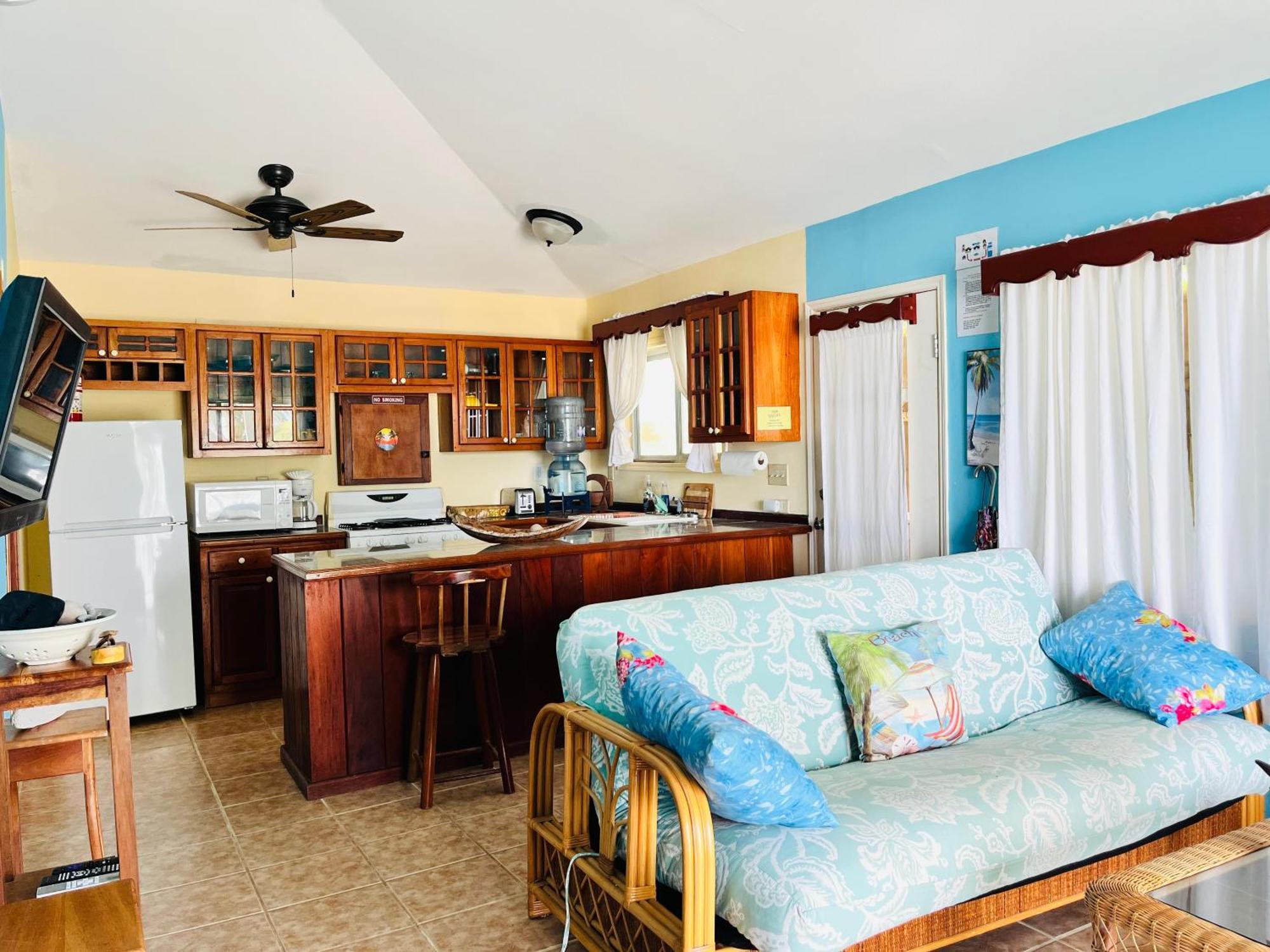Coral Cove Inn Майя-Бич Экстерьер фото