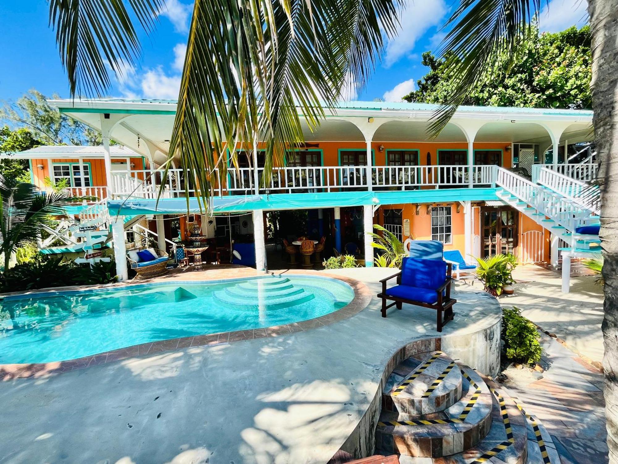 Coral Cove Inn Майя-Бич Экстерьер фото